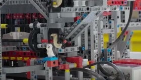 澳洲小哥真人mc第十六期 制造織布機編織樹皮纖維